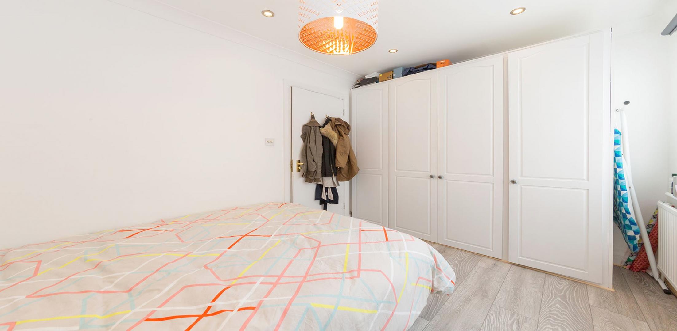 			1 Bedroom, 1 bath, 1 reception Flat			 Grosvenor Gardens, , WILLESDEN GREEN